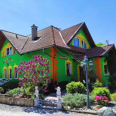 Kolorowa 6 Km Od Karpacza Farm stay Myslakowice